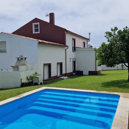 Carneira Casa de Férias Pobra Do Caraminal