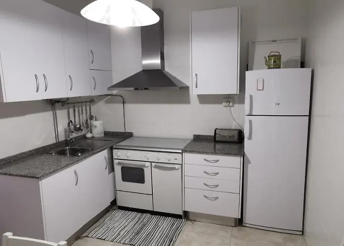 Carneira * Pobra Do Caraminal